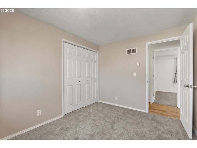 4024 KILDARE St, Eugene, OR 97404