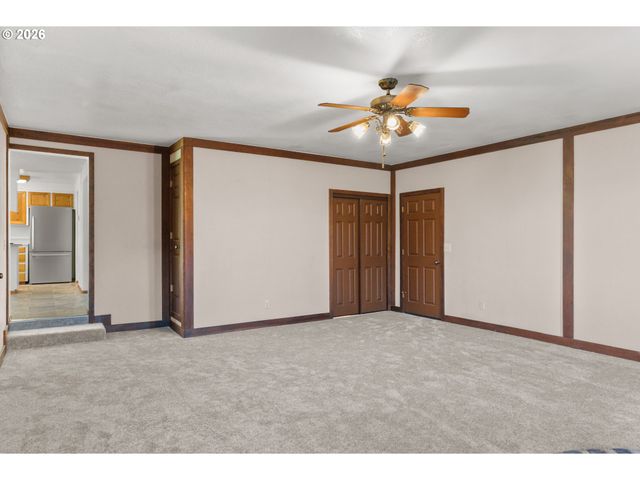 4024 KILDARE St, Eugene, OR 97404