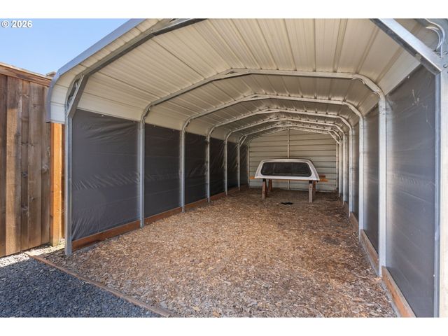 4024 KILDARE St, Eugene, OR 97404