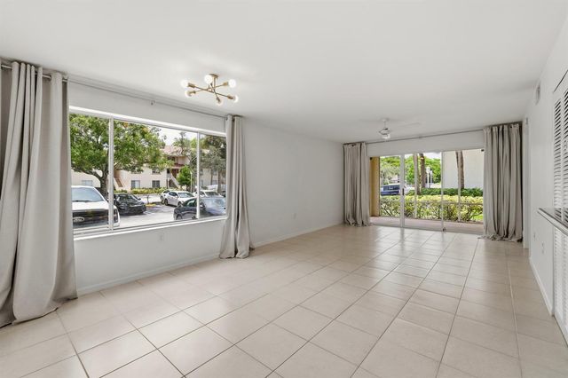 20101 Glenmoor Drive, West Palm Beach, FL 33409