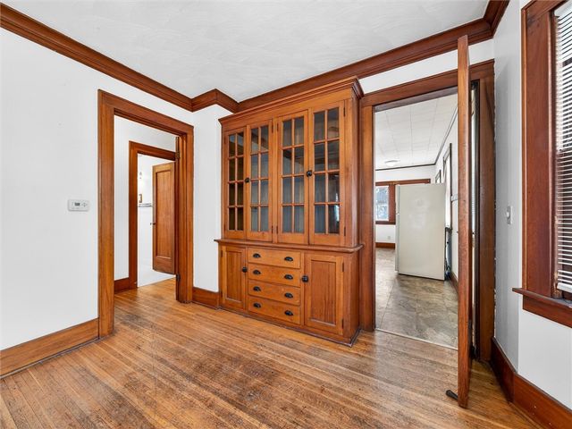 79 Arvine Hts, Rochester, NY 14611