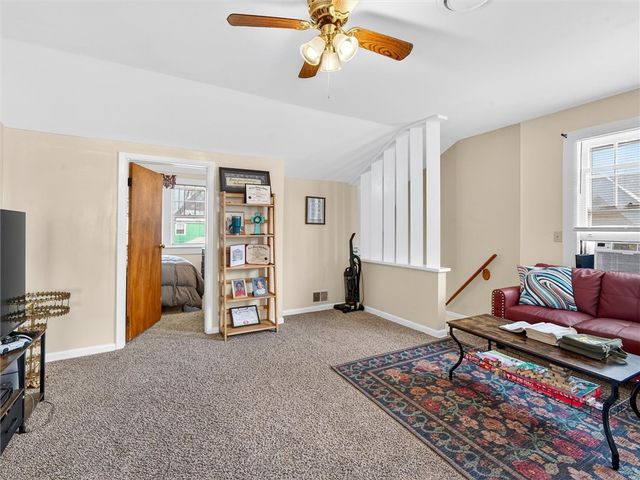 79 Arvine Hts, Rochester, NY 14611