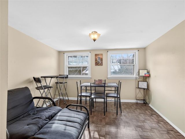 79 Arvine Hts, Rochester, NY 14611