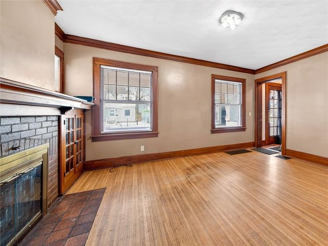 79 Arvine Hts, Rochester, NY 14611