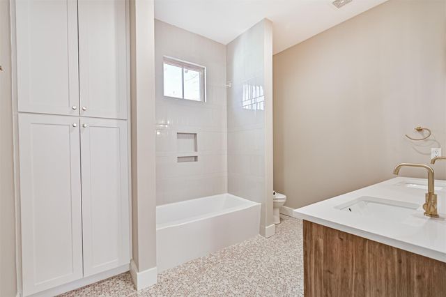 1310 Rosenberg Street, Galveston, TX 77550