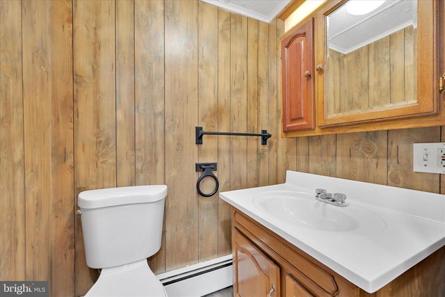 28 W DONALDSON ST, Tremont, PA 17981