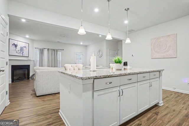 2030 Ravencliff Road, Austell, GA 30168