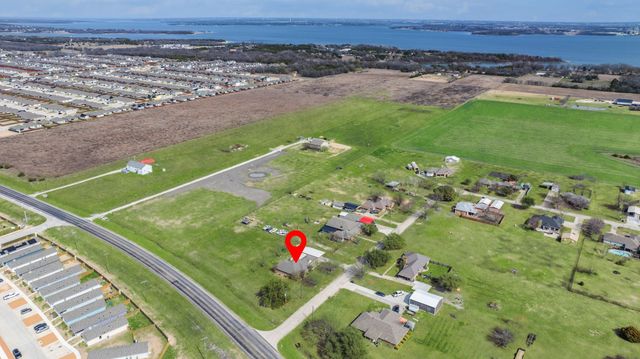 101 County Road 1010, Princeton, TX 75407