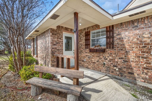 101 County Road 1010, Princeton, TX 75407