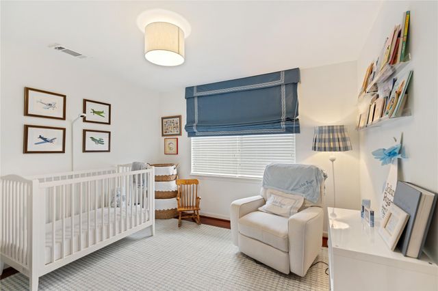 7607 Meadowglen Lane, Houston, TX 77063