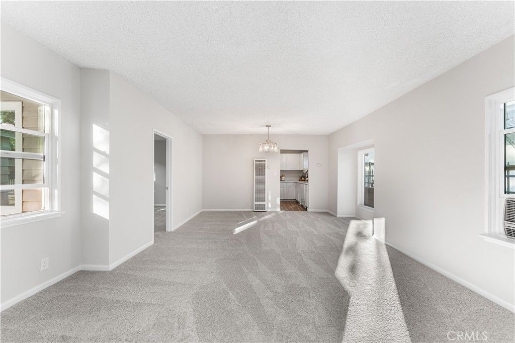 Image 15 of property listing at 44636 Cedar Avenue, Lancaster, CA 93534