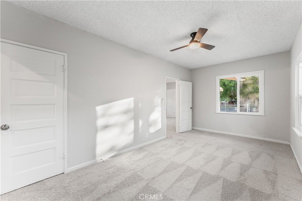 Image 31 of property listing at 44636 Cedar Avenue, Lancaster, CA 93534