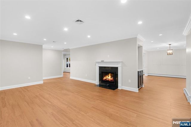 436D Bromley Place, Wyckoff, NJ 07481