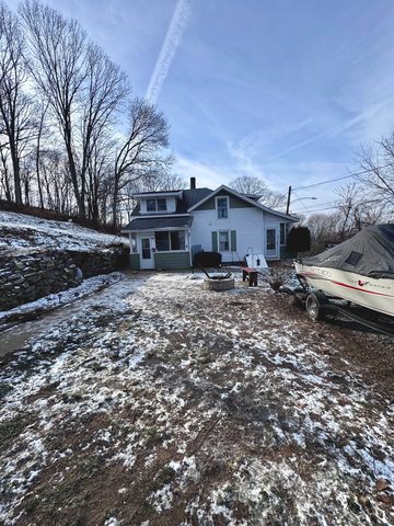 17 Spruce Street, Vernon, CT 06066