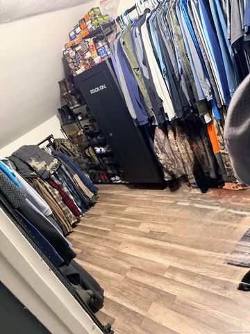 17 Spruce Street, Vernon, CT 06066