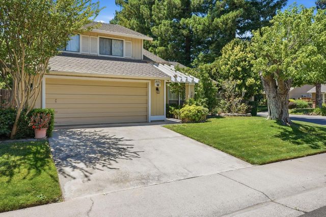 2800 Black Coral Way, Sacramento, CA 95827