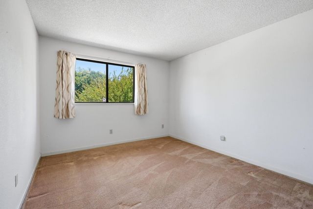 2800 Black Coral Way, Sacramento, CA 95827