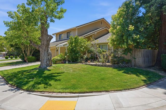 2800 Black Coral Way, Sacramento, CA 95827