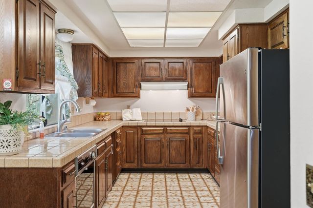 2800 Black Coral Way, Sacramento, CA 95827