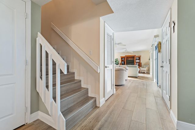 1420 Ocean Way 28d, Jupiter, FL 33477