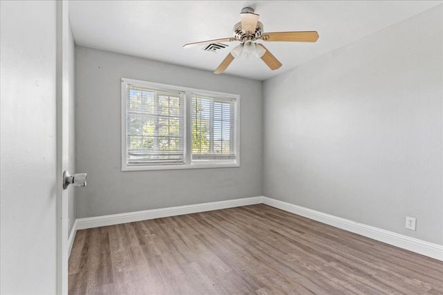 309 E 13th St, Marysville, CA 95901