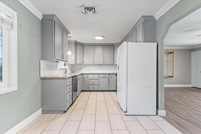 309 E 13th St, Marysville, CA 95901