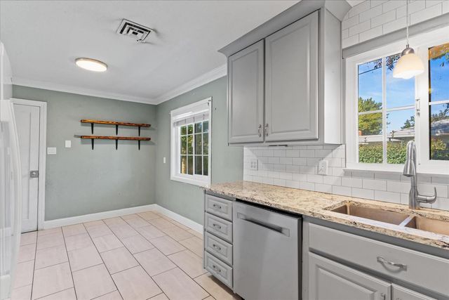 309 E 13th St, Marysville, CA 95901