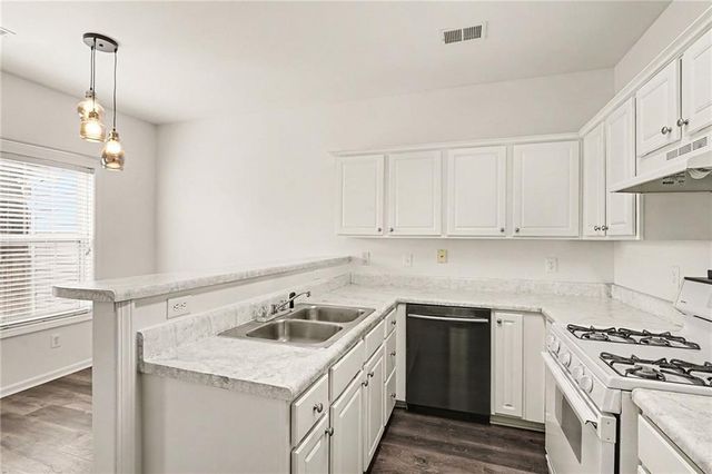 3767 Town Square NW Circle 5, Kennesaw, GA 30144