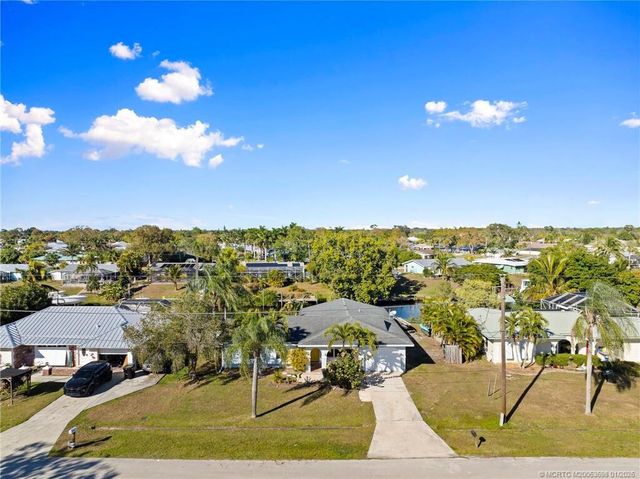 643 SE Harborview Drive, Port St. Lucie, Port St Lucie, FL 34983