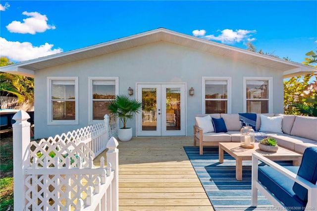 643 SE Harborview Drive, Port St. Lucie, Port St Lucie, FL 34983