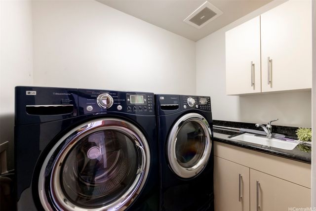 600 Queen Street 4302, Honolulu, HI 96813