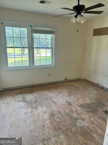 11 Lakeview Lane, Stockbridge, GA 30281