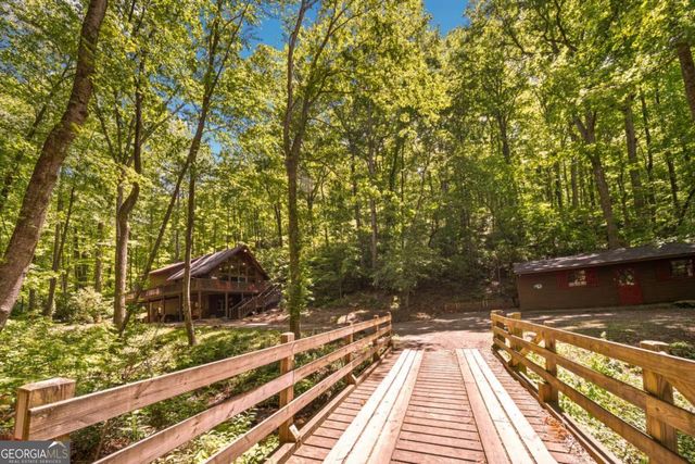 469 North Lake Drive, Ellijay, GA 30536