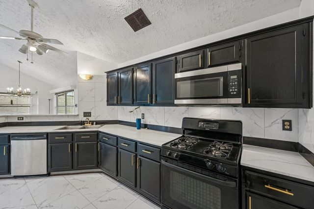 19927 Sutton Falls Drive, Cypress, TX 77433