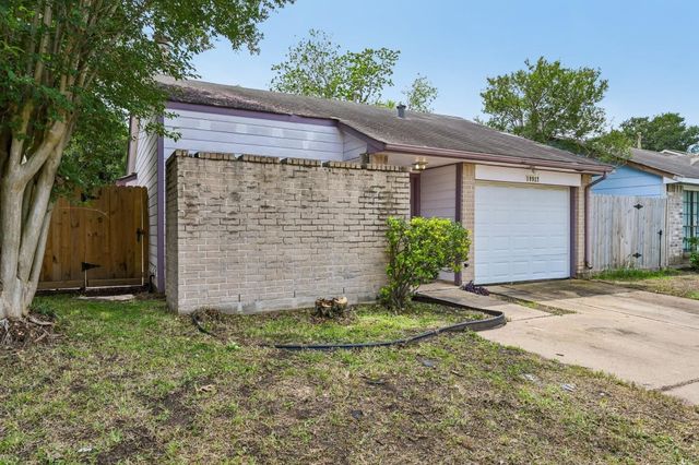 19927 Sutton Falls Drive, Cypress, TX 77433