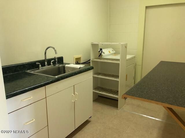 110 Boyd Farm Road Salon, Maysville, NC 28555