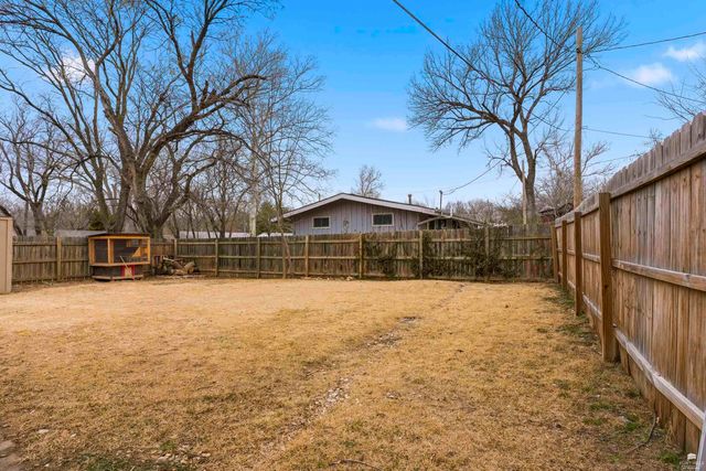 2456 Hobbs Drive, Manhattan, KS 66502