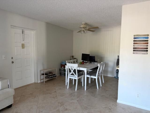 812 Sky Pine Way D2, Greenacres, FL 33415