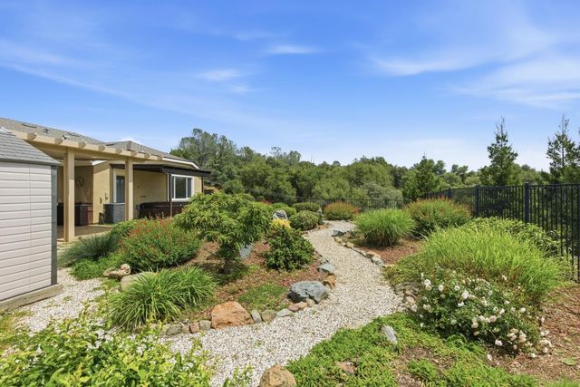 10547 Rubicon Ct, Grass Valley, CA 95949