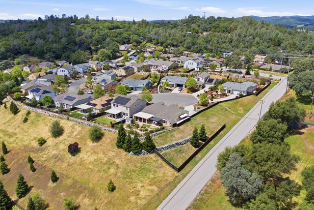 10547 Rubicon Ct, Grass Valley, CA 95949