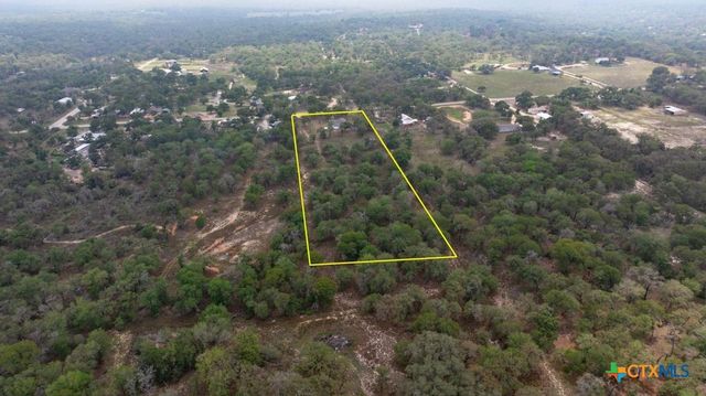 472 Hickory Forrest Drive, Seguin, TX 78155