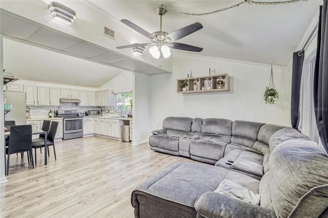 803 N FLORENCE AVENUE, Lakeland, FL 33815