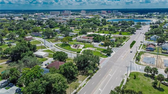 803 N FLORENCE AVENUE, Lakeland, FL 33815