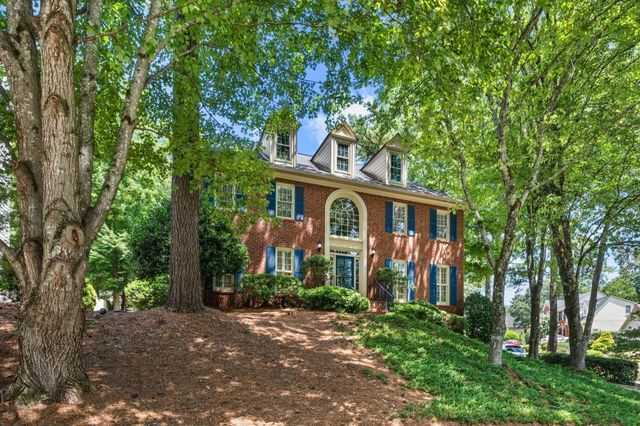 4506 Westcliff NE Trace, Roswell, GA 30075