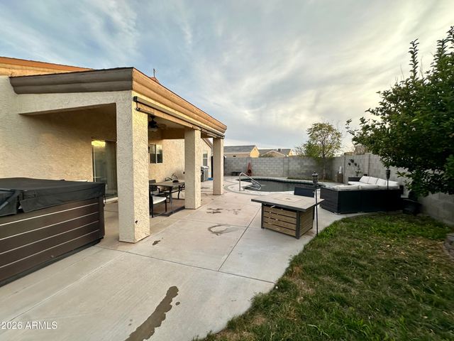 14764 S AMADO Boulevard, Arizona City, AZ 85123