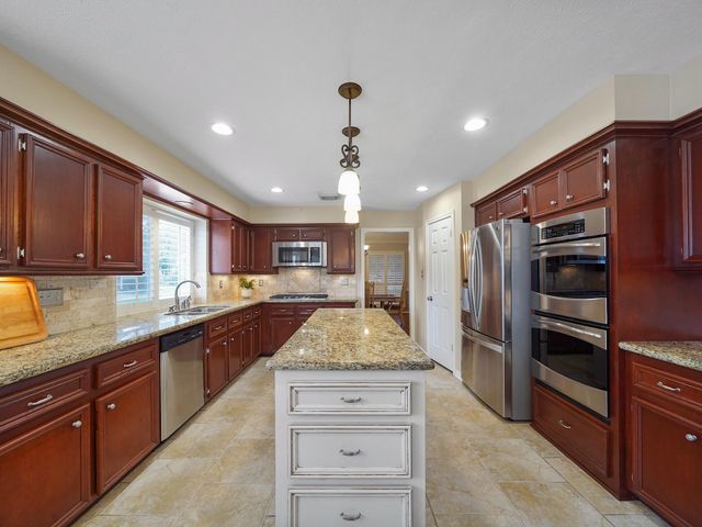 4010 Bay Shore Drive, Missouri City, TX 77459