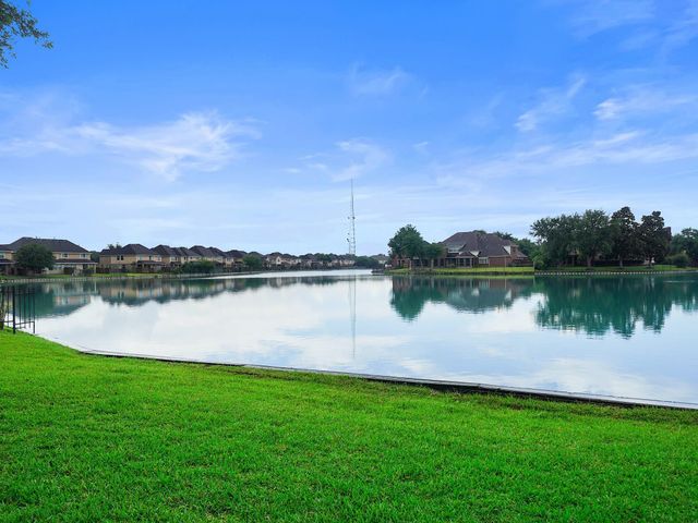4010 Bay Shore Drive, Missouri City, TX 77459