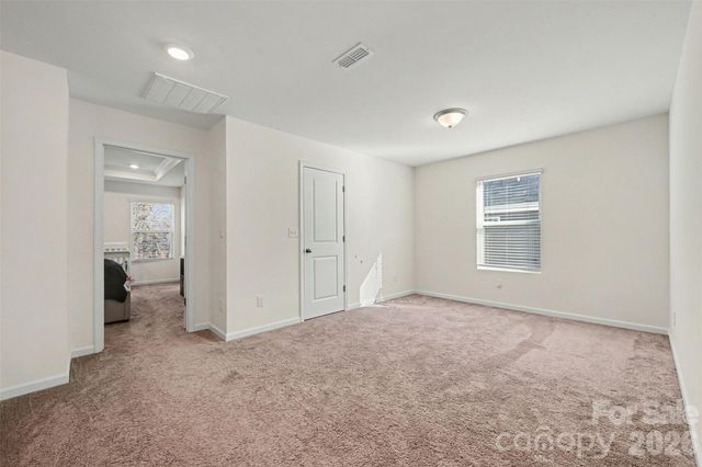 302 Abington Street, Matthews, NC 28104