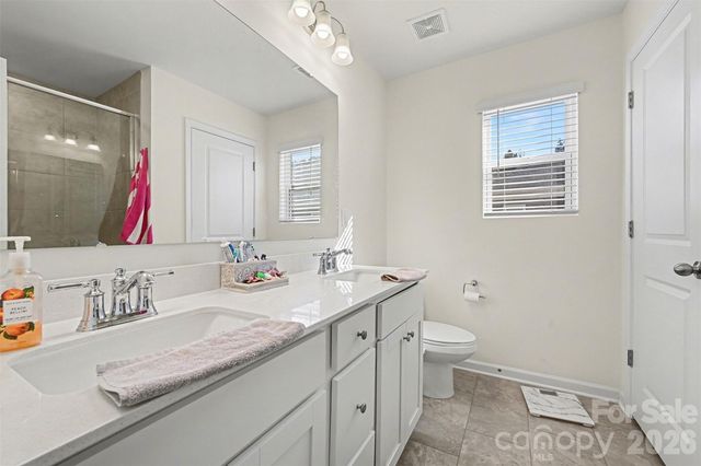 302 Abington Street, Matthews, NC 28104