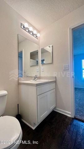 294 ARALIA Lane, Jacksonville, FL 32216